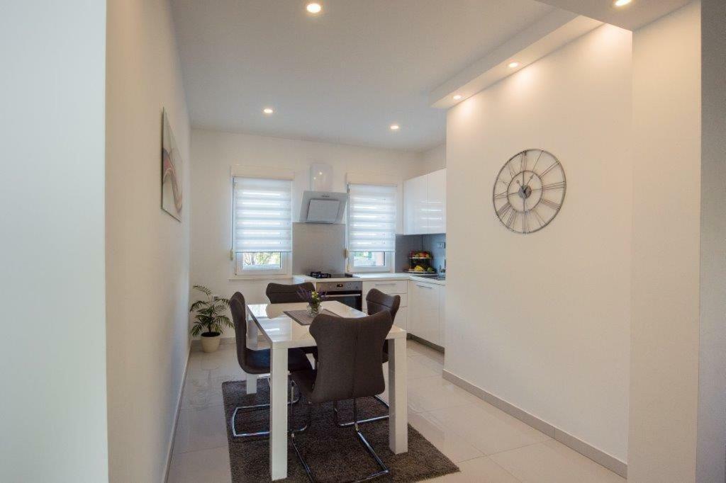 Apartment Sunce Подстрана Экстерьер фото